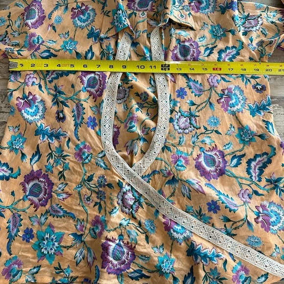 Revolve Pitusa Collared Floral Tie Shirt Multicolor Lace Boho SZ M Crochet NWOT - Picture 8 of 11